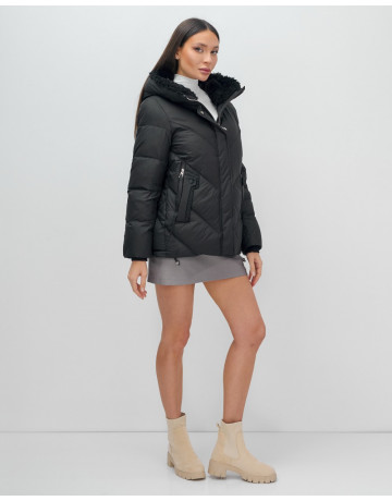 Пуховик «Модный» для женщин.