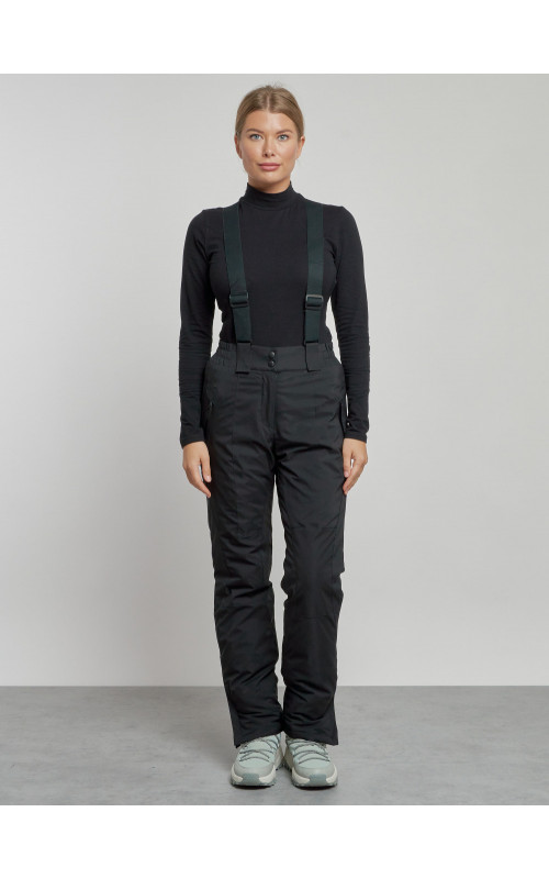 Женский горнолыжный костюм для зимних видов спорта.