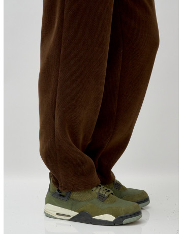 Мужской утеплённый спортивный костюм с начёсом для осени.