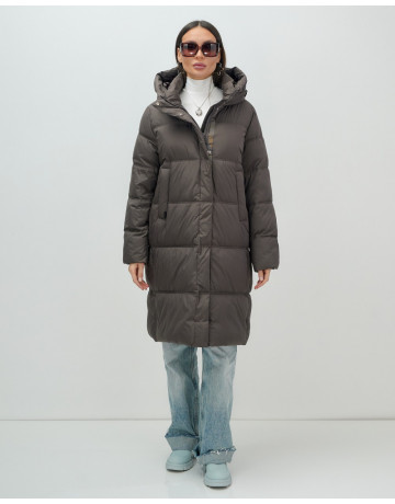 Длинный женский пуховик с капюшоном для зимы.