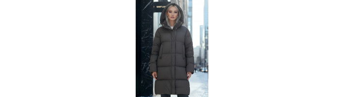 Как правильно выбрать женский пуховик: стили и модели для регионов России