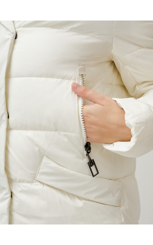 Длинный зимний пуховик с капюшоном для женщин