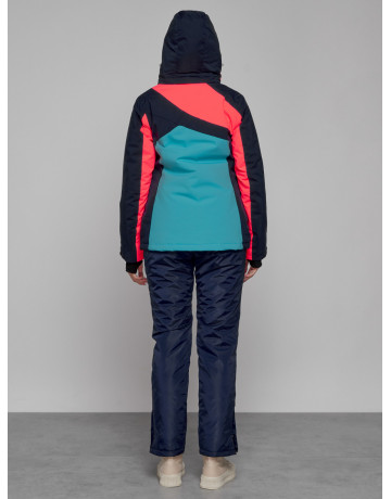 Женский горнолыжный костюм зимний.