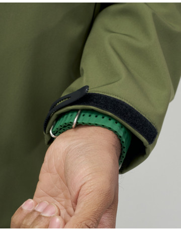 Мужская спортивная ветровка с капюшоном softshell, цвет хаки