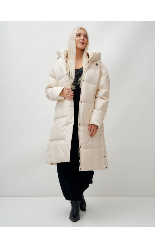 Длинный зимний пуховик для женщин