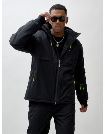 Мужской горнолыжный костюм для зимних приключений.