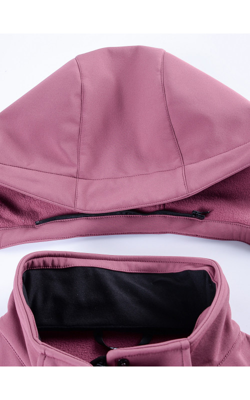 Женская спортивная ветровка с капюшоном softshell малинового цвета