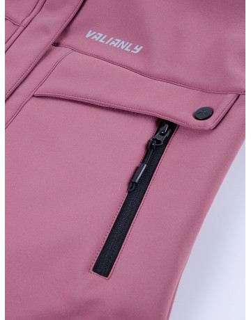 Женская спортивная ветровка с капюшоном softshell малинового цвета