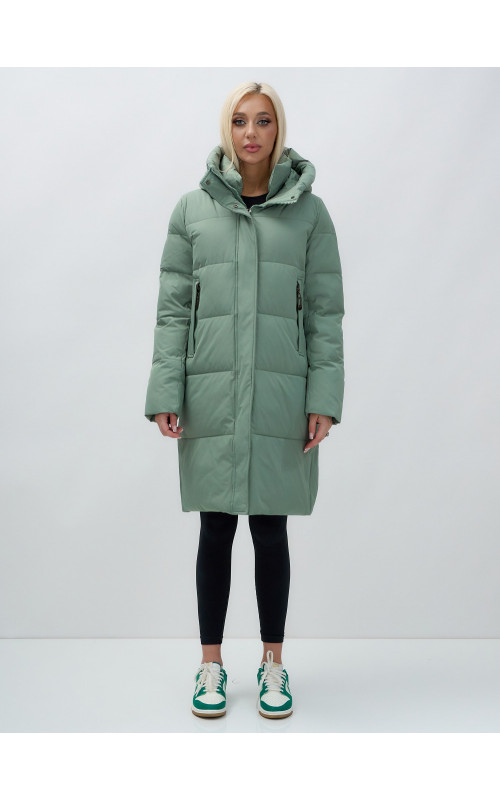 Тёплый женский пуховик с капюшоном до колена.