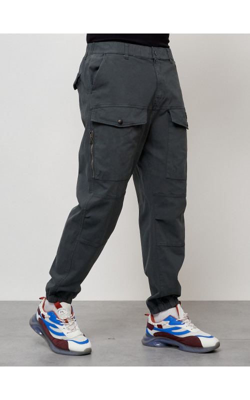 Мужские брюки карго зауженного кроя.