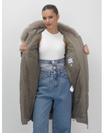 Длинный зимний пуховик с мехом песца.