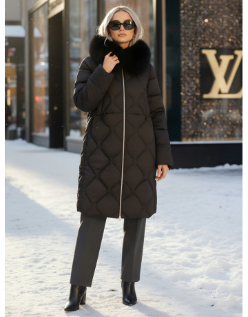 Длинный зимний пуховик с мехом песца.