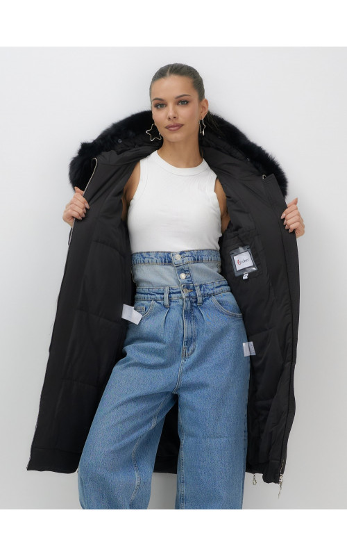 Длинный зимний пуховик с мехом песца.