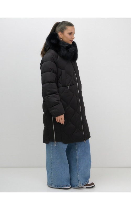Длинный зимний пуховик с мехом песца.