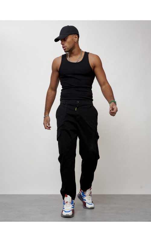 Мужские брюки карго зауженного кроя.