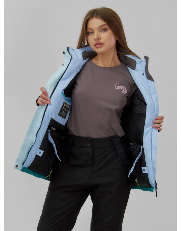 Женский горнолыжный костюм для зимних приключений