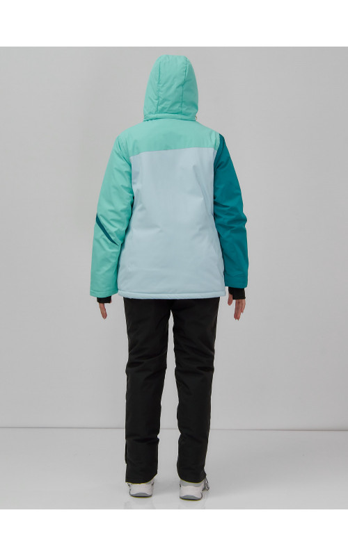 Женский горнолыжный костюм для зимних приключений