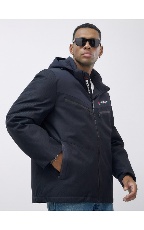 Мужская зимняя куртка больших размеров для комфортных прогулок.