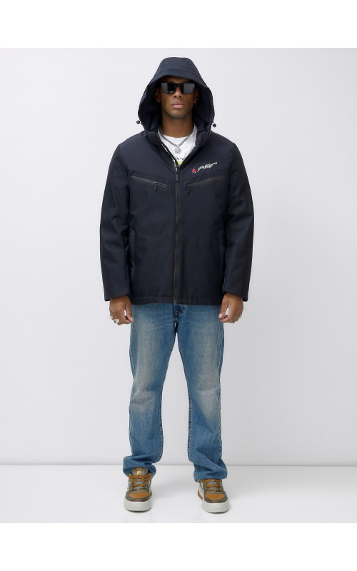 Мужская зимняя куртка больших размеров для комфортных прогулок.