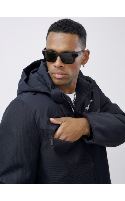 Мужская зимняя куртка больших размеров для комфортных прогулок.