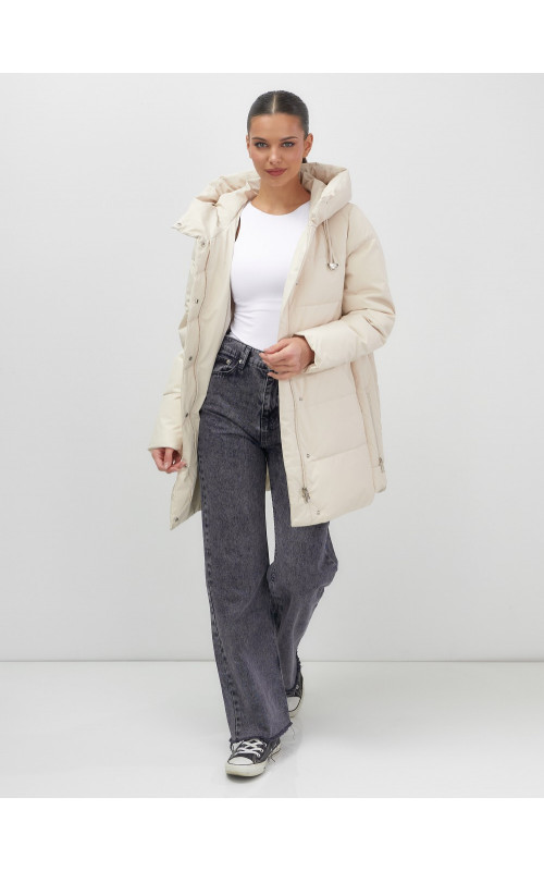 Утеплённая женская куртка с капюшоном для осени и зимы.