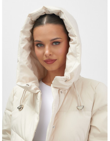 Утеплённая женская куртка с капюшоном для осени и зимы.