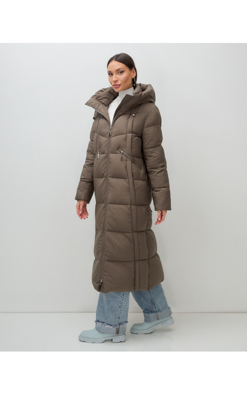 Длинный женский пуховик с капюшоном для зимы