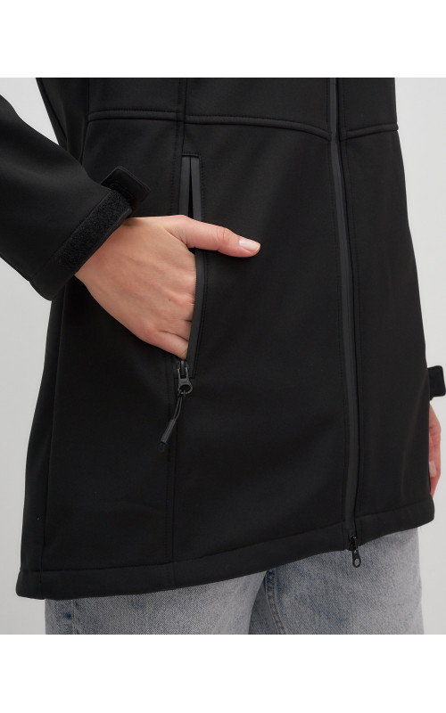 Женская парка для активных прогулок.