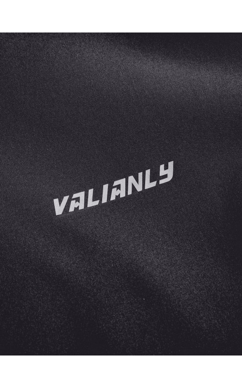 Женская парка для активных прогулок.