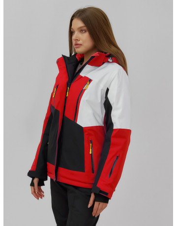 Женский горнолыжный костюм для активного отдыха.