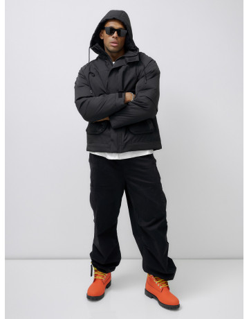 Зимняя куртка для активных мужчин: тепло и стиль в холодное время года