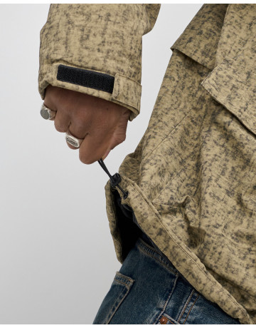 Спортивная мужская куртка «Хит сезона» для активного отдыха весной и осенью