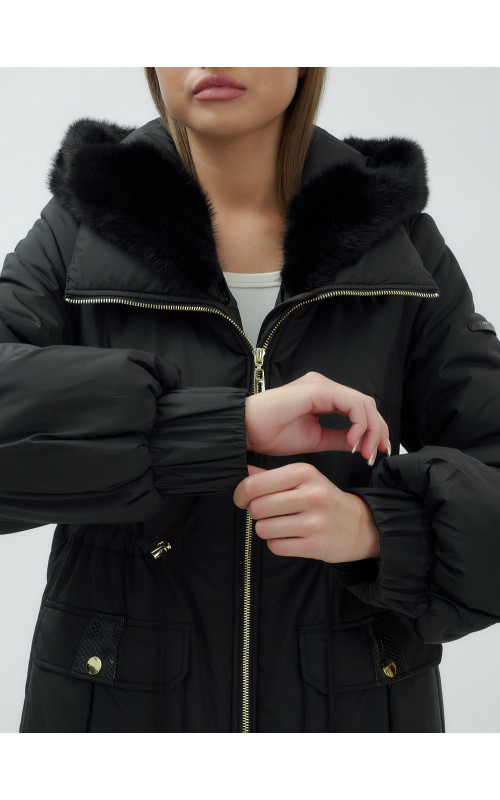 Длинный зимний пуховик с мехом норки для женщин