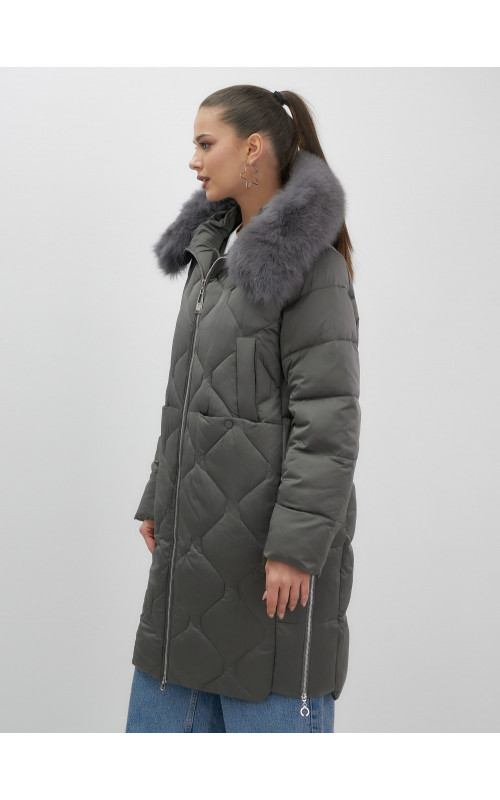 Длинный зимний пуховик с мехом песца.