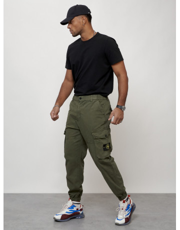 Мужские брюки с зауженным кроем — стиль и комфорт.