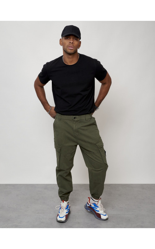 Мужские брюки с зауженным кроем — стиль и комфорт.