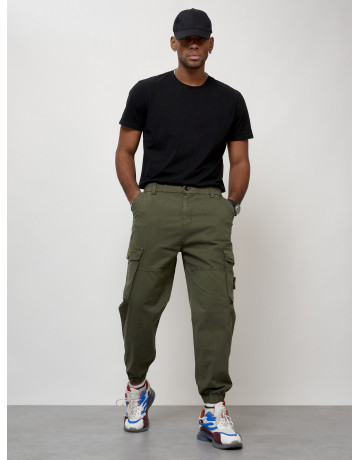 Мужские брюки с зауженным кроем — стиль и комфорт.