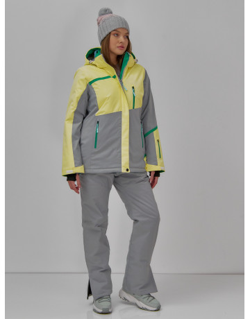 Женский горнолыжный костюм: стиль и комфорт для зимних приключений.