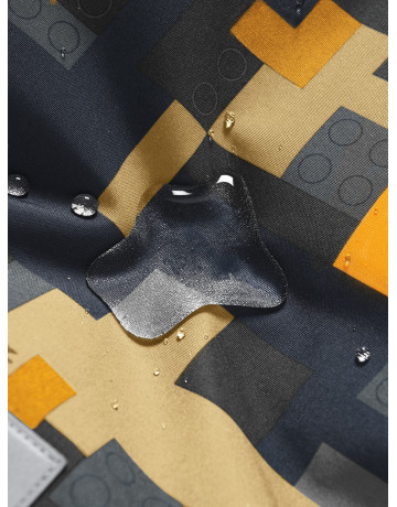 Зимний комбинезон для мальчика: активный отдых и безопасность