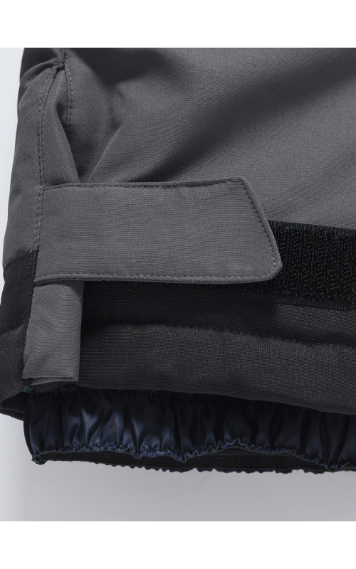 Зимний комбинезон для мальчика: активный отдых и безопасность