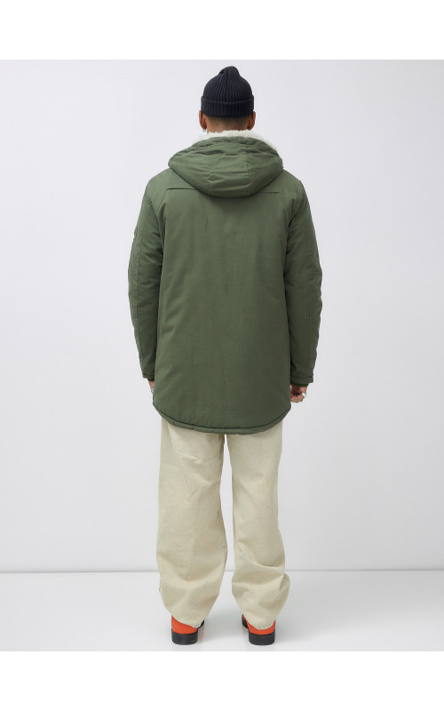 Зимняя мужская парка с капюшоном для активного отдыха.