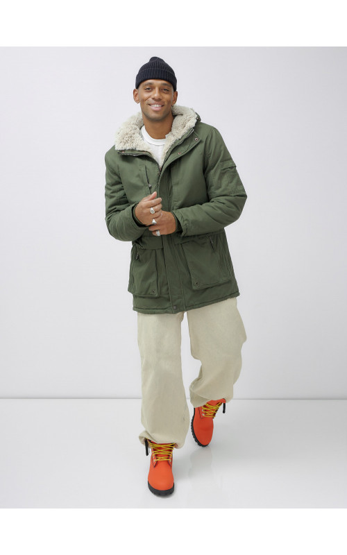 Зимняя мужская парка с капюшоном для активного отдыха.