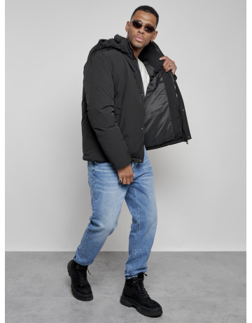 Спортивная зимняя куртка большого размера для активных мужчин.