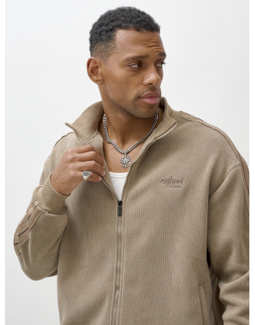 Мужской спортивный утеплённый костюм с начёсом для активного отдыха.