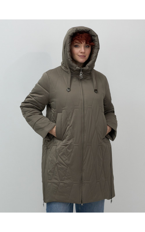 Длинный зимний пуховик для женщин с капюшоном.