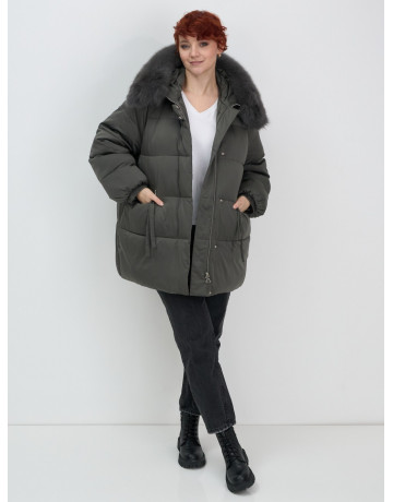 Пуховик с мехом песца, элегантный и стильный, для зимы 2025.