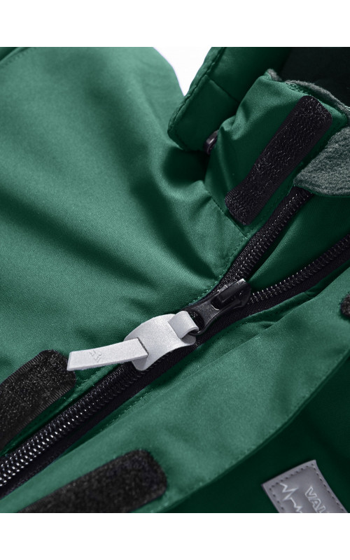 Зимний комбинезон для девочки: комфорт и тепло в зимних приключениях