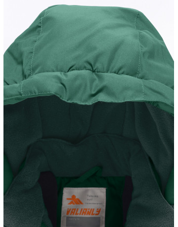 Зимний комбинезон для девочки: комфорт и тепло в зимних приключениях