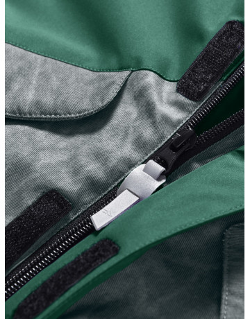 Зимний комбинезон для девочки: комфорт и тепло в зимних приключениях