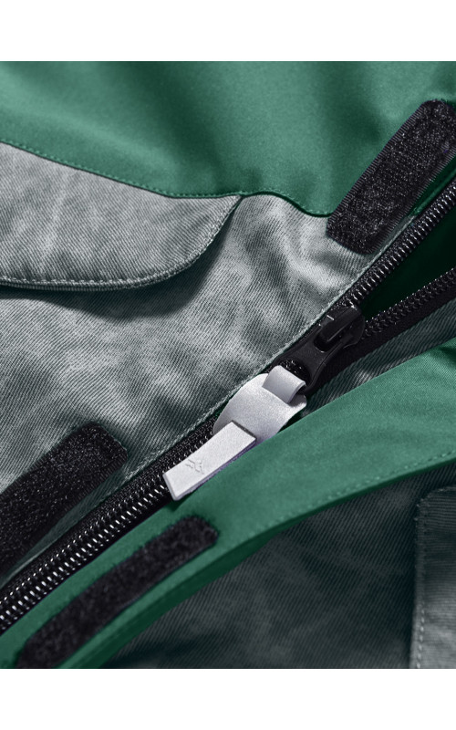 Зимний комбинезон для девочки: комфорт и тепло в зимних приключениях